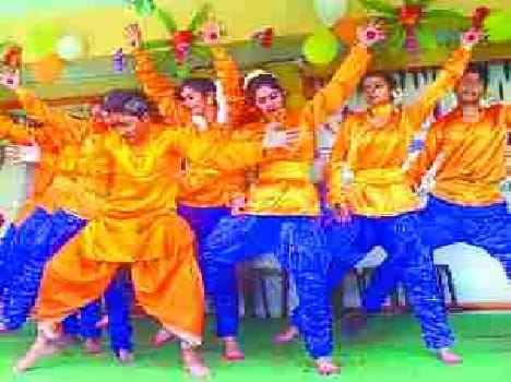 Vivekanand Birth anniversary celebrated